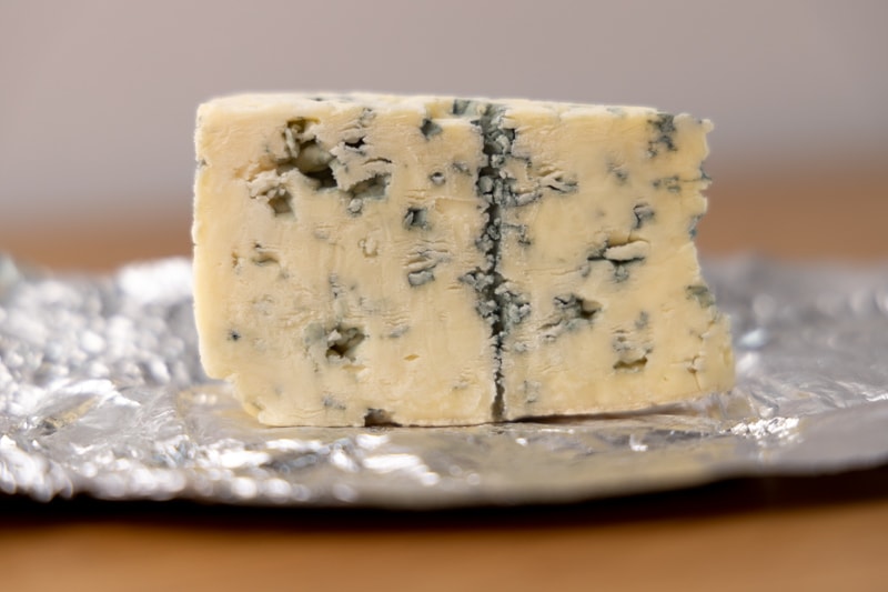 Frozen blue cheese